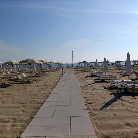 Hotell Bed & Book Rimini