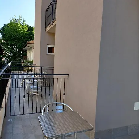 Bed & Book 2* Римини