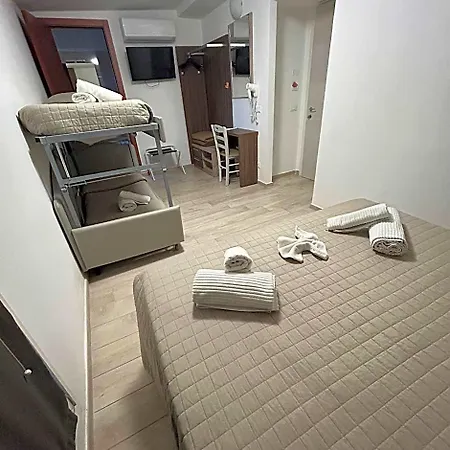 Bed & Book 2* Rimini