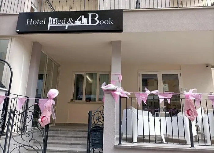 Otel Bed & Book Rimini